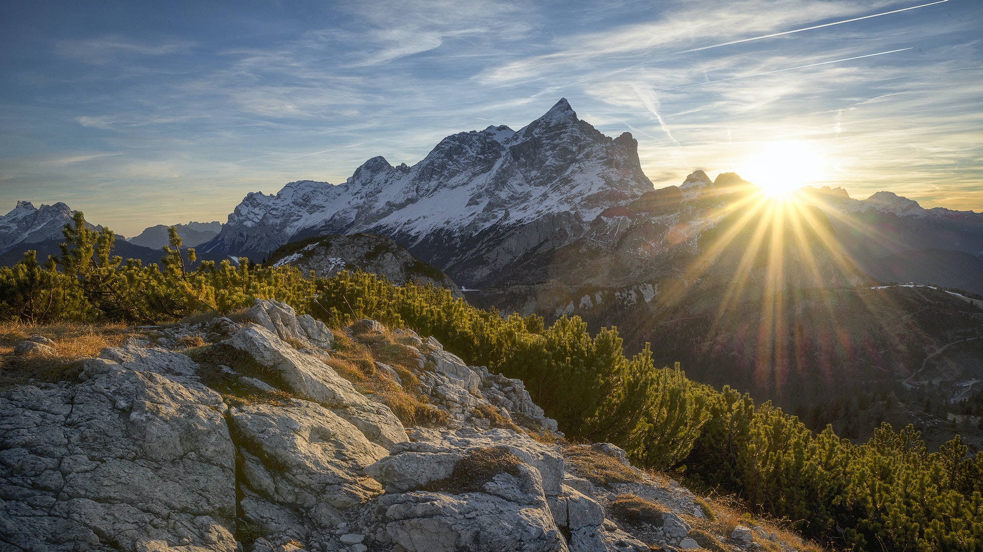 snow-covered-mountain-during-sunrise-618833